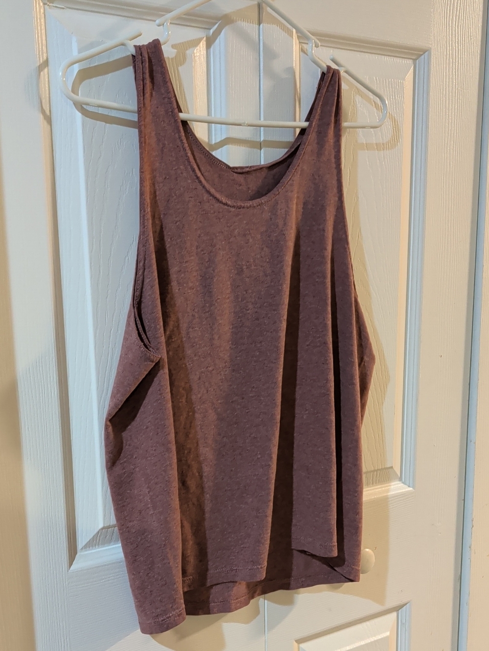 Women's Sleeveless Tank Top - Dusty Mauve